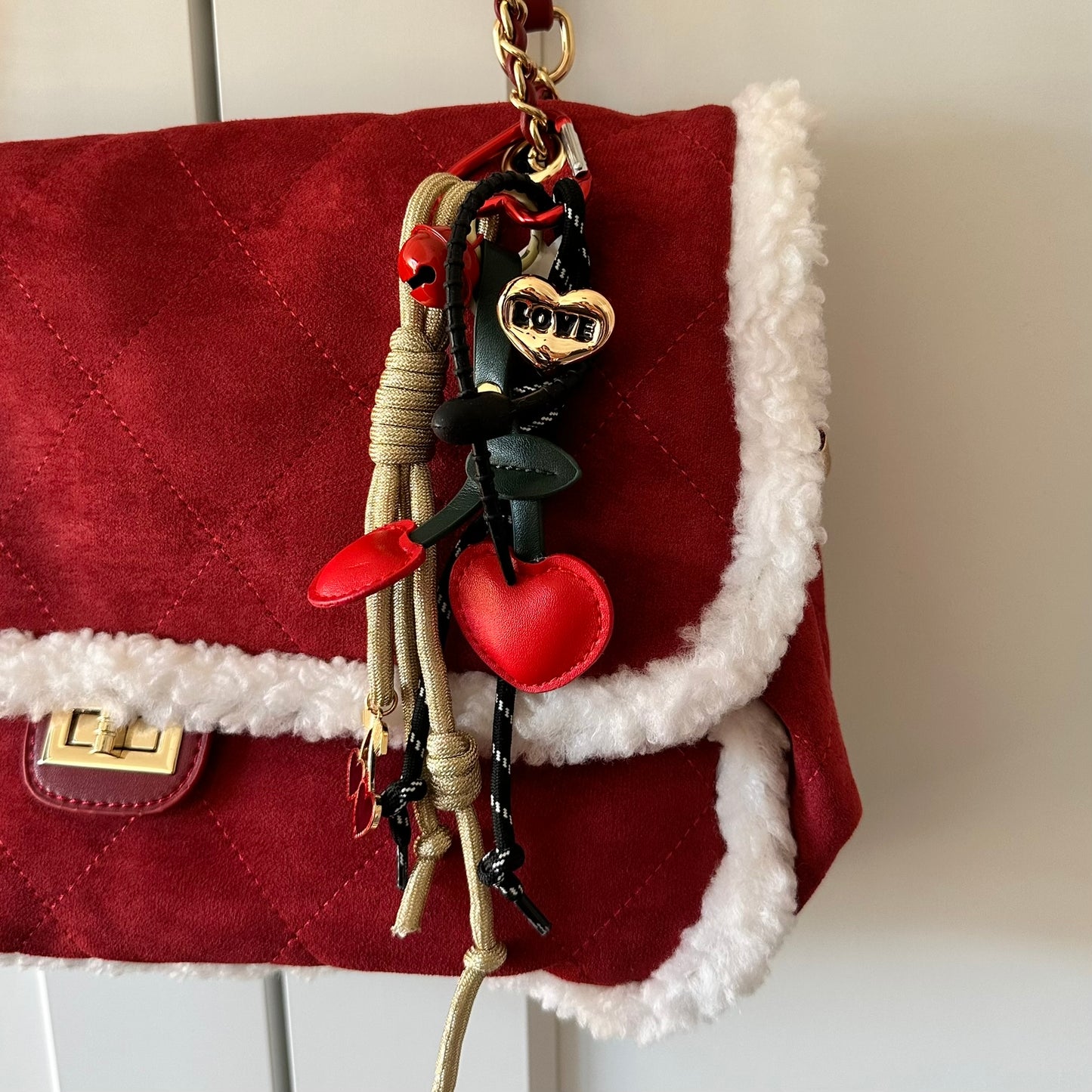 Tas Cherry