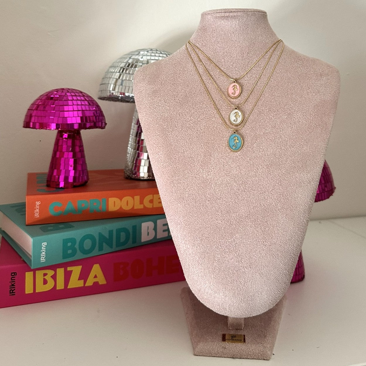 Ketting zeepaardje - blauw
