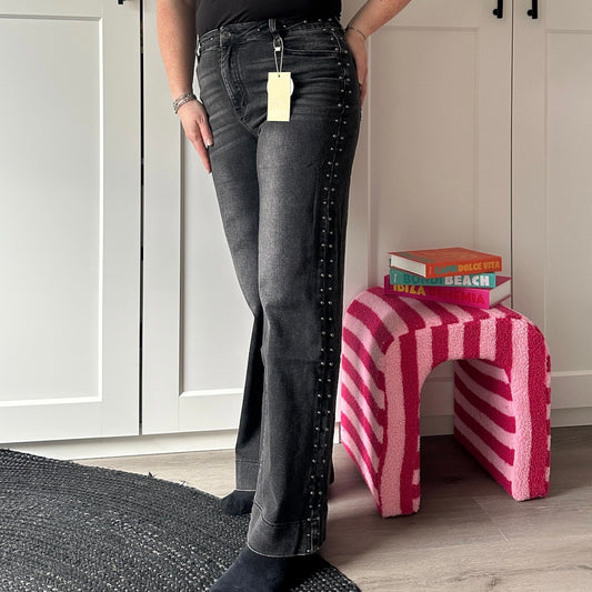 Jeans studs Laulia - zwart