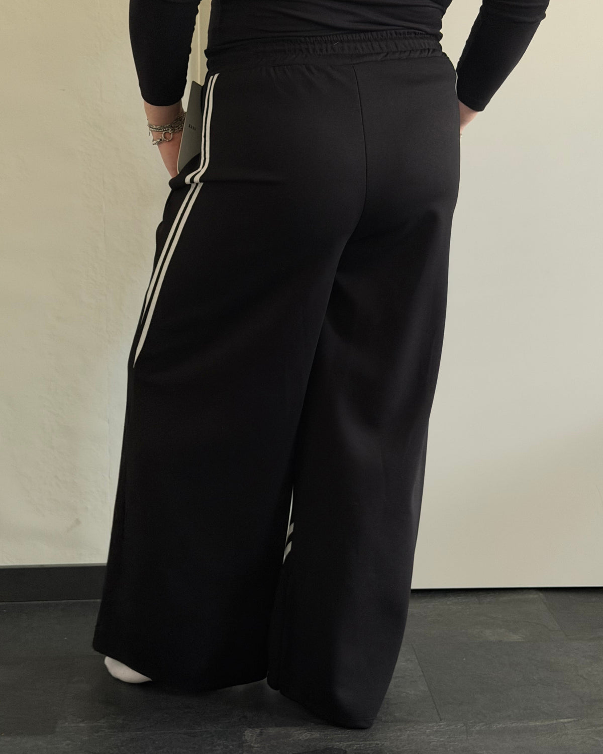 Jogger Djenn - zwart