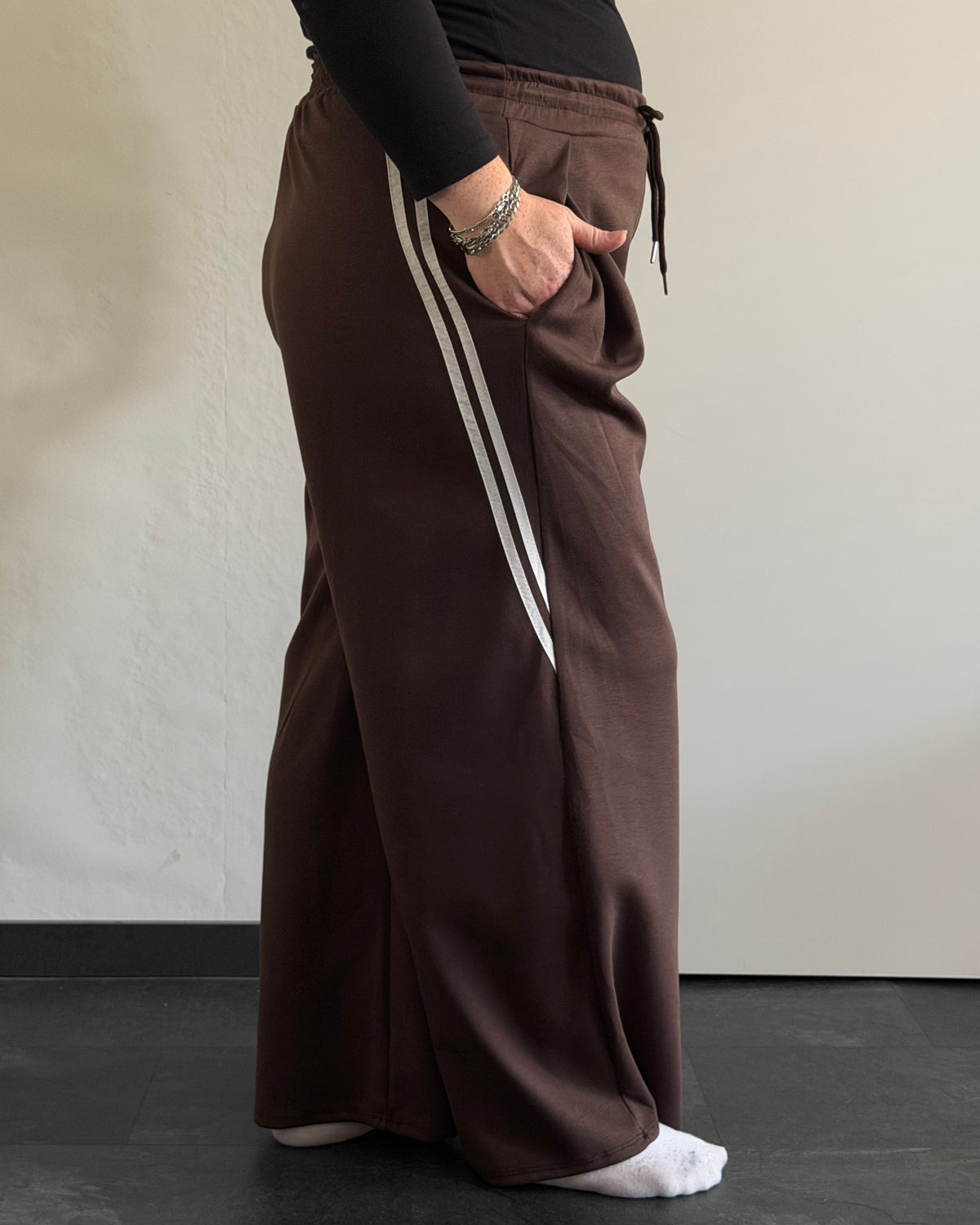 Jogger Djenn - bruin