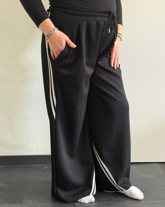 Jogger Djenn - zwart