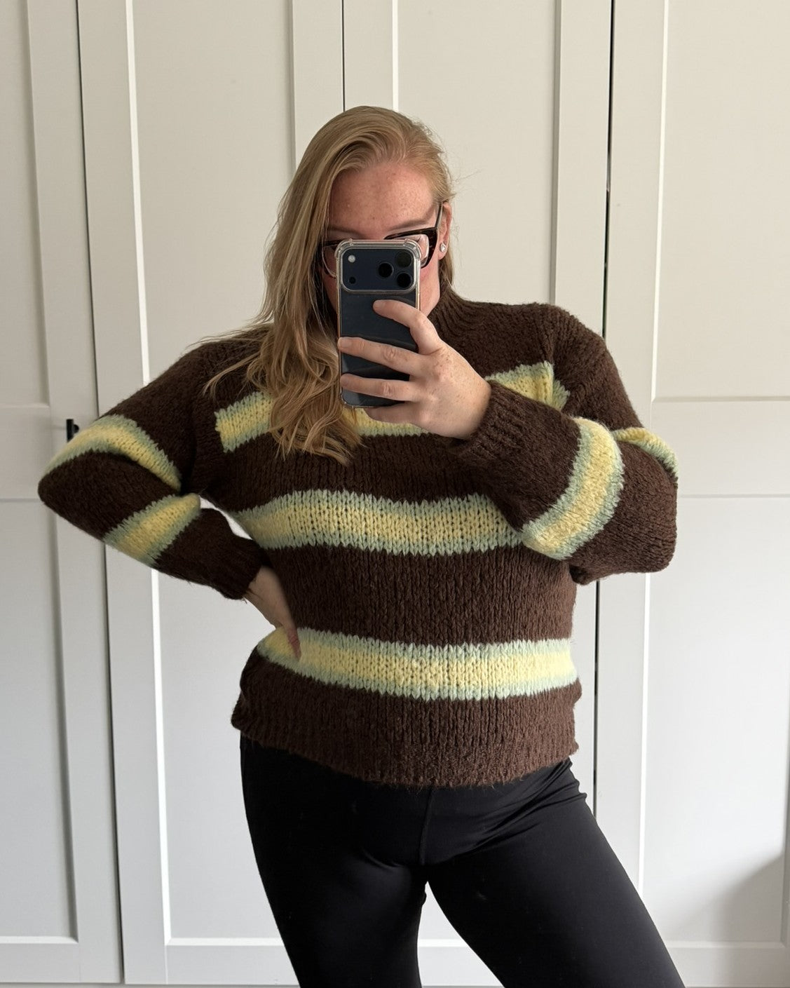 Trui Yara - bruin